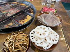 -正南齊北重庆老火锅(光华村直营店)