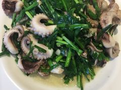 -赶海部落海鲜城(海阳路店)