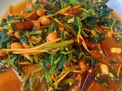 -小锅饭豆腐馆(嘉陵江街店)