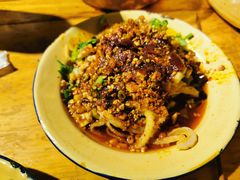 -拈签一笑黄牛肉辣卤串串