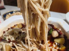 龙虾面-盐枭肴·川味自贡菜(南强街店)