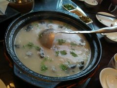 -粥王府 老广传家菜(东关街店)