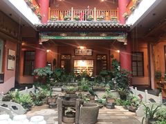 大堂-汤锅大王(新平曹苏黄牛汤锅有限公司)