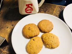 -HIGH FIVE哈福手工汉堡(桂林路店)