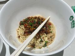 -绿草地·湘菜(7mall店)