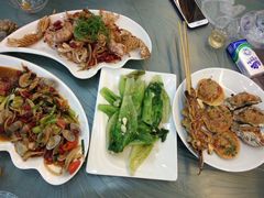 -覃记海鲜美食餐厅