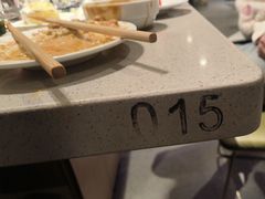 -海底捞火锅(宝龙广场夜宵主题店)