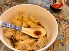 -笑来喜馄饨小笼工坊店(湖滨街店)