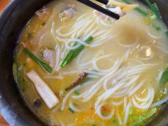 -桥香园过桥米线(国贸店)