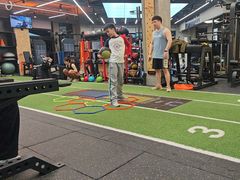 -RoMan罗马健身工作室(莘庄店)