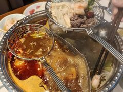 -乡土黄·鲜牛肉火锅·小龙虾(兴业街店)
