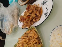 -老码头黑皮肘子锅包肉熏酱水饺(文政街店)