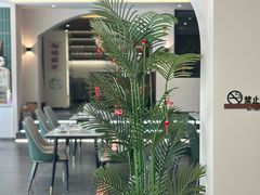 -何适山庄 ·可团建(水长城P2停车场店)