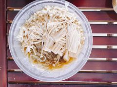 -刘胖子家常菜·蹄花焖藕(中央花园店)