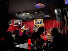 -东岸Cafe 爵士俱乐部