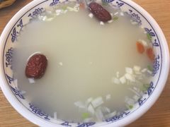 -大耳公曹氏驴肉包子铺(三八店)