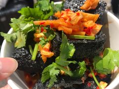 -黑色经典臭豆腐·湖南特产(步行街店)