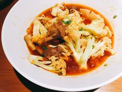 散叶花菜笋炖牛腩-南小馆(迪士尼小镇店)