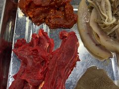 -金鼎雪山牦牛杂火锅(理县总店)