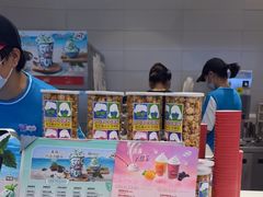 -DQ·蛋糕·冰淇淋(湖景东路店)
