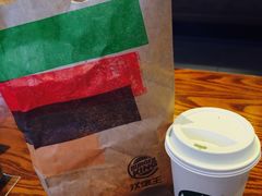 -星巴克(南翔五彩城店)