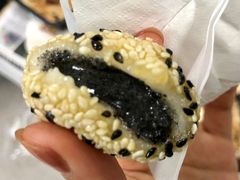 芝麻流沙球-上海小南国(仲盛世界商城店)