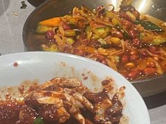-草家酱蟹炭火烤肉店(珲春南路一店)