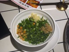 -蛙一刀·麻椒鱼火锅(金仙桥店)