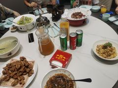 -乔家小院•本地小海鲜•非遗驴肉(万年泉路店)