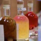 国风茶饮喝个养生奶茶 