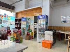 -义乌小商品批发市场(中国小商品城·篁园服装市场店)