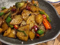 干锅土豆片-關東雪东北菜(中庚漫游城店)