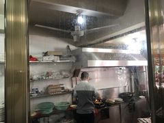 -建国蚵煎蚵面