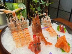-万岛日本料理铁板烧(万象城店)
