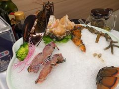 -红鼎豆捞·非遗鲍皇汤火锅(宝丰路店)