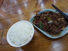 -荣华基·现炒快餐(肇嘉浜路店)