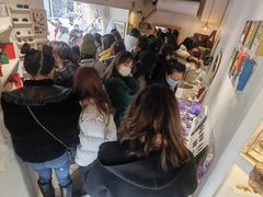 -LADY FAFA(巨鹿路陕西南路路口店)