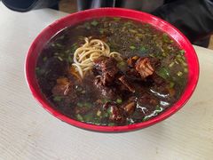 -小龙大肉面馆