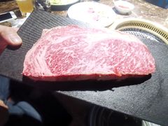 射和牛M9+级冷藏熟成和牛-觅福里•熟成和牛餐厅