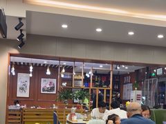 -高玛纳驴肉火烧(一世界店)
