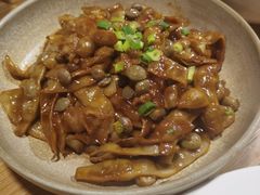 -山楂树融合菜餐厅