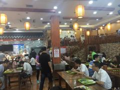 大堂-荣华基·现炒快餐(肇嘉浜路店)
