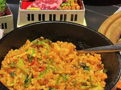 -山川小町·极番烧肉(新地假日广场店)