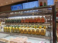 -奈雪的茶(百盛店)