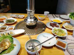 -唯成•韩国炭火烤肉 유성고기