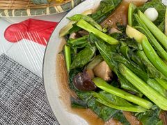 -卷心菜和避孕套餐厅(Pattaya)