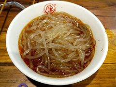 -万记麻辣烫国展总店
