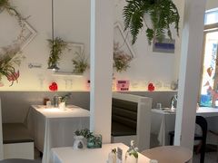 -春树下·树屋花房西餐厅(罍街AS1980店)