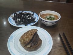 -老爆肚满五香烧牛羊肉