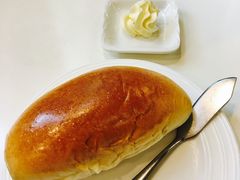 餐前面包-红房子西菜馆(淮海店)
